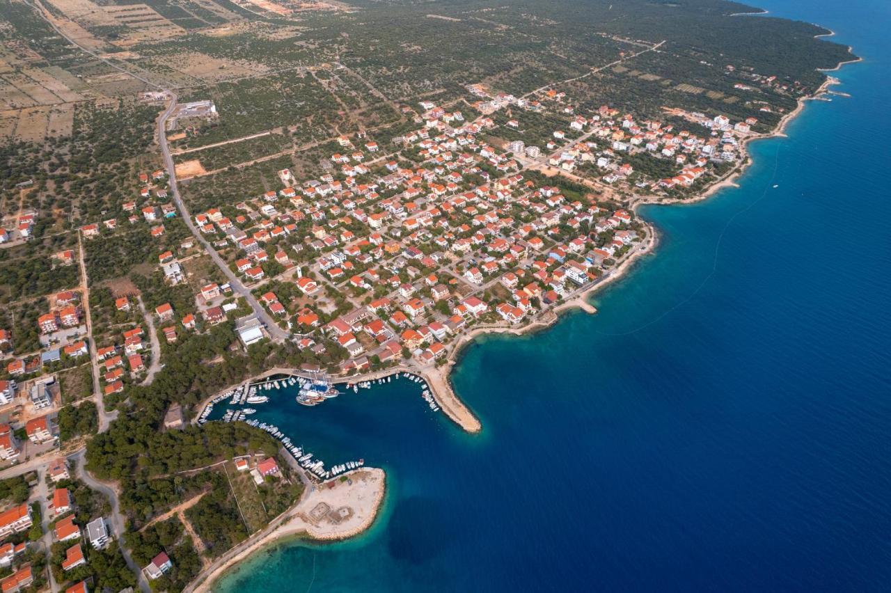Apartments By The Sea Mandre, Pag - 4101 Kolan Luaran gambar