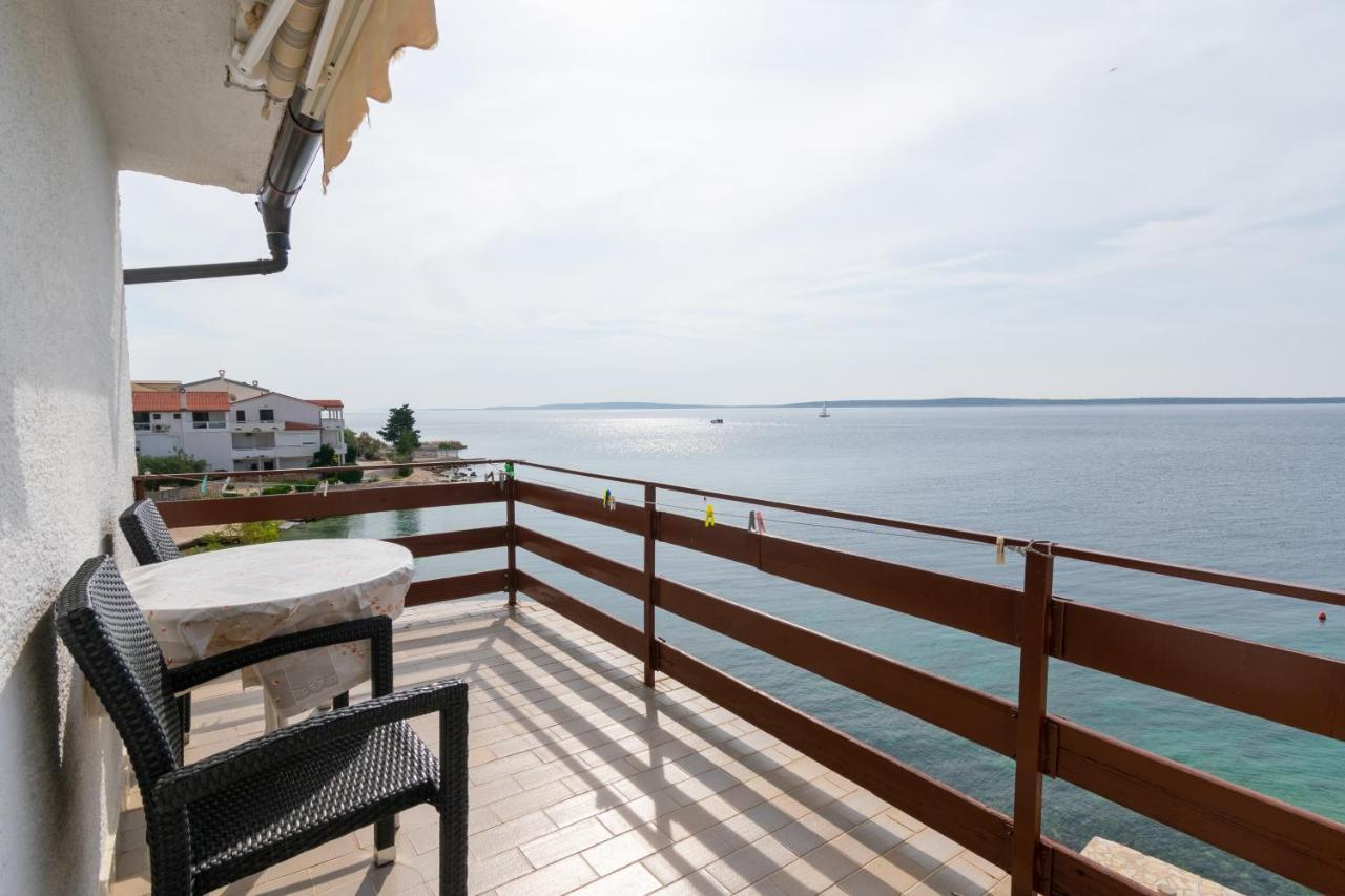 Apartments By The Sea Mandre, Pag - 4101 Kolan Luaran gambar